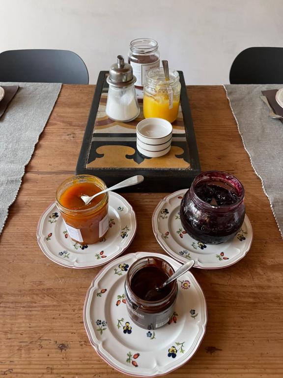Colazione servita con cura